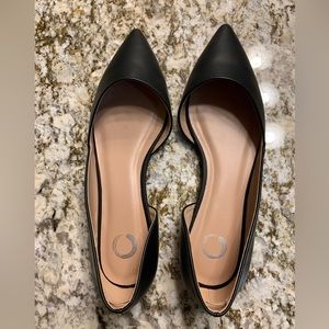 Journey Collection Courtni Flat